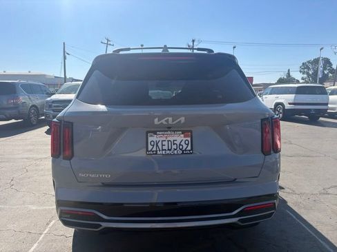 Used 2023 Kia Sorento SX FWD image 6