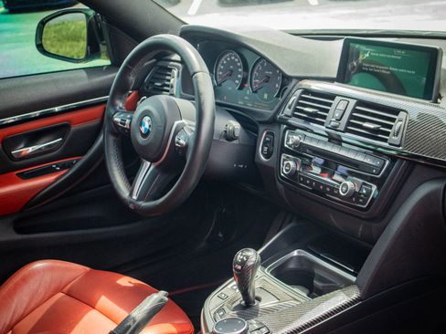 Used 2015 BMW M4 Coupe RWD image 19