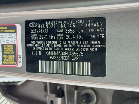 Used 2023 Hyundai Elantra SEL w/ Preferred Accessory Package FWD image 39