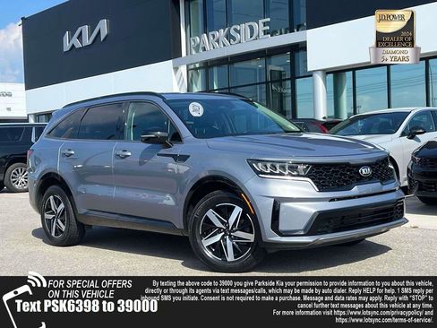 Used 2021 Kia Sorento S FWD image 1