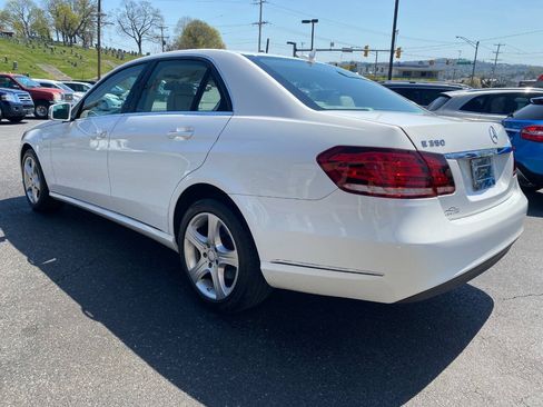 Used 2014 Mercedes-Benz E 350 4MATIC Sedan w/ Premium 1 Package image 5