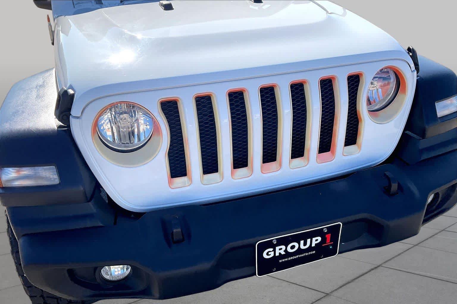 Used 2022 Jeep Wrangler Unlimited Sport AWD/4WD image 28