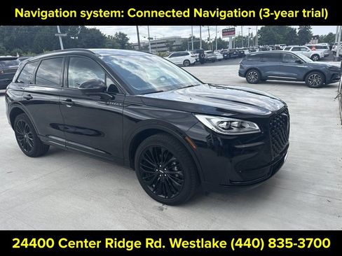 Used 2023 Lincoln Corsair Reserve w/ Equipment Group 201A AWD/4WD image 11