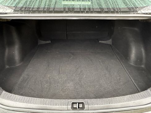 Used 2023 Toyota Corolla LE image 7