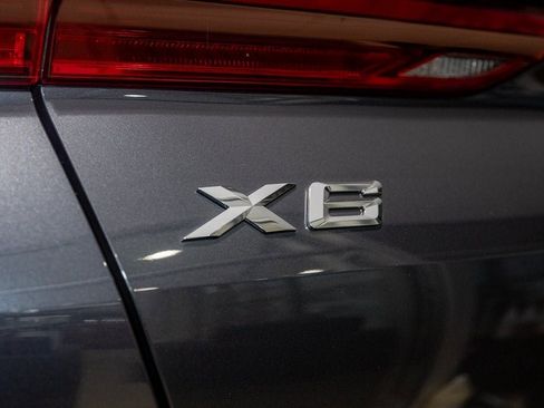 Used 2021 BMW X6 xDrive40i w/ Premium Package 2 image 10