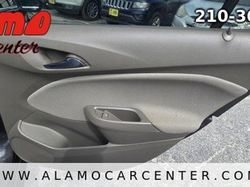Used 2016 Chevrolet Cruze LT FWD image 23