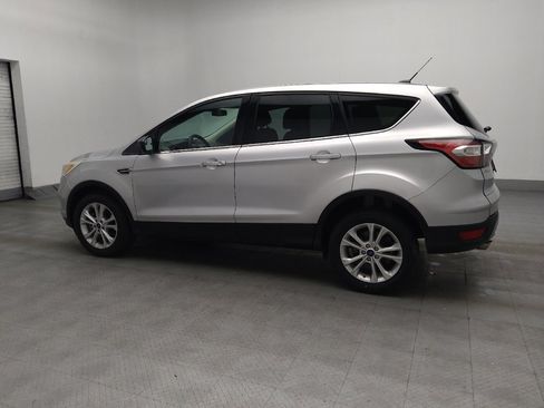 Used 2017 Ford Escape SE image 3
