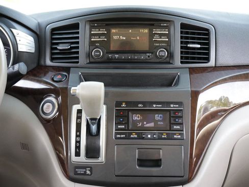 Used 2013 Nissan Quest SV FWD image 35