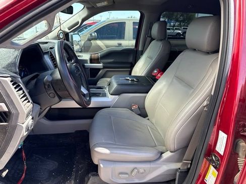 Used 2016 Ford F150 Lariat w/ Equipment Group 502A Luxury AWD/4WD image 9