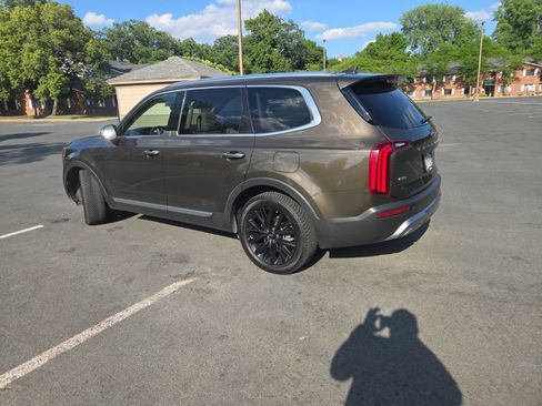 Used 2020 Kia Telluride SX w/ SX Prestige Package AWD/4WD image 11