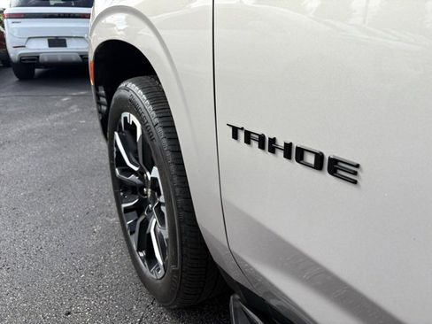 Certified 2023 Chevrolet Tahoe High Country w/ Advanced Technology Package image 18
