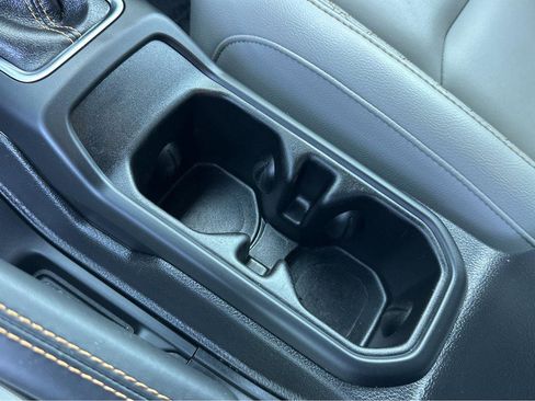 Used 2022 Jeep Wrangler Unlimited Sahara image 29