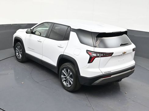 Used 2025 Chevrolet Equinox LT w/ Safety and Technology Package FWD image 15