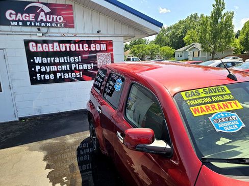 Used 2009 Chevrolet HHR LT image 15