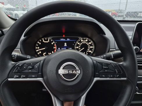 Used 2023 Nissan Altima 2.5 SV image 27