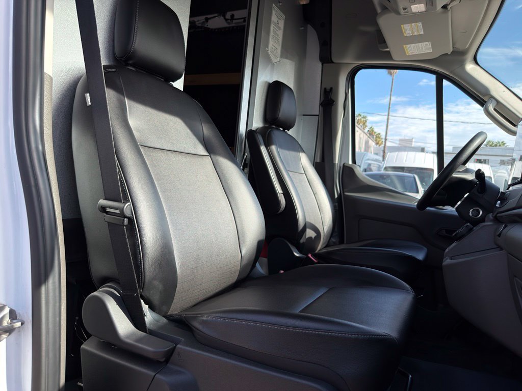 Used 2022 Ford E-Transit 148 High Roof w/ Load Area Protection Package RWD image 34