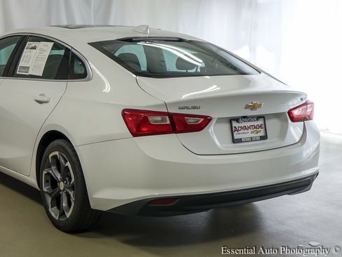 Used 2023 Chevrolet Malibu LT FWD image 7