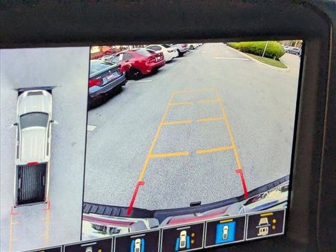 Used 2022 GMC Sierra 2500 AT4 w/ AT4 Premium Plus Package image 14