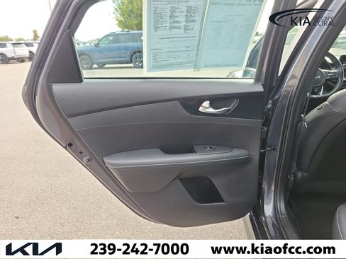 Used 2023 Kia Forte GT-Line w/ GT-Line Premium Package FWD image 14