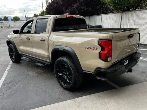 Used 2024 Chevrolet Colorado Trail Boss w/ Technology Package AWD/4WD image 5