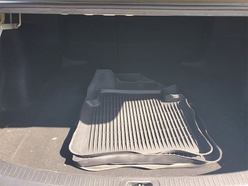 Used 2021 Toyota Corolla SE image 8