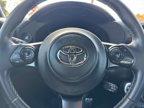 Certified 2023 Toyota GR86 image 27