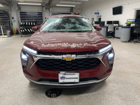 New 2025 Chevrolet Trax LT w/ Driver Confidence Package image 8