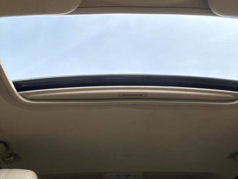 Used 2009 Ford F250 Lariat image 16