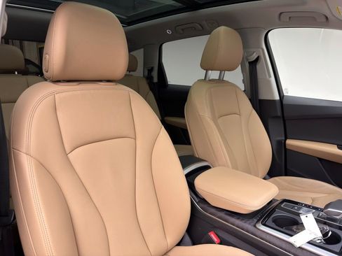 Used 2025 Audi Q7 2.0T Premium image 6