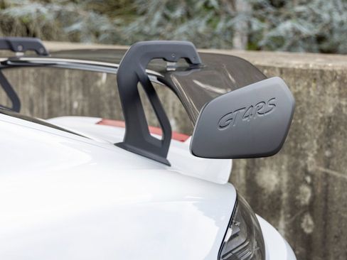 Certified 2023 Porsche 718 Cayman GT4 RS RWD image 24
