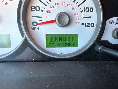 Used 2007 Ford Escape Limited image 11