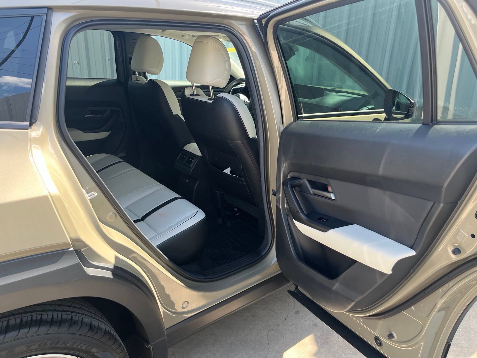 Certified 2026 MAZDA CX-50 AWD 2.5 S w/ Weather Package image 15
