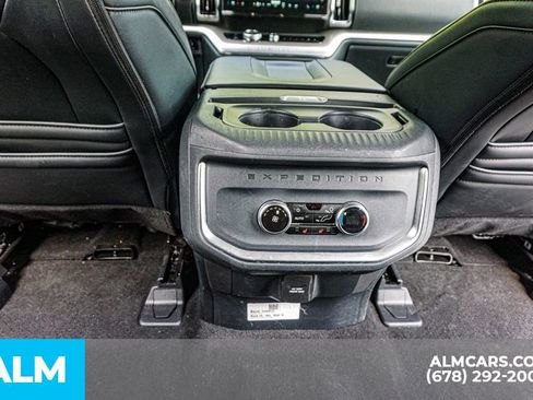 Used 2025 Ford Expedition Max Platinum AWD/4WD image 34