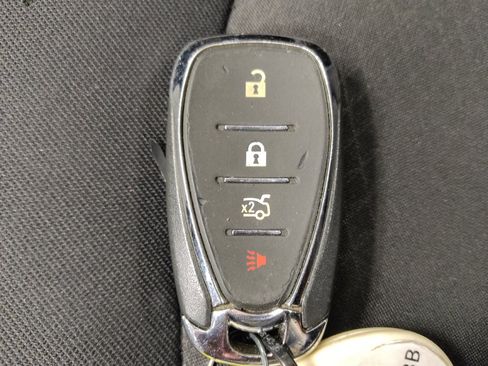 Used 2023 Chevrolet Malibu LS FWD image 32