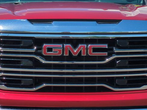 Used 2024 GMC Sierra 1500 SLT w/ SLT Premium Package AWD/4WD image 47