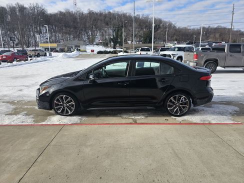 Used 2020 Toyota Corolla SE image 8