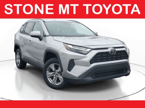 Used 2024 Toyota RAV4 XLE FWD image 1