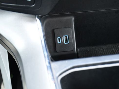 Used 2022 Ford F150 XLT AWD/4WD image 29