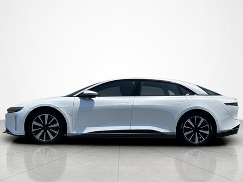 Used 2024 Lucid Air Touring AWD/4WD image 2