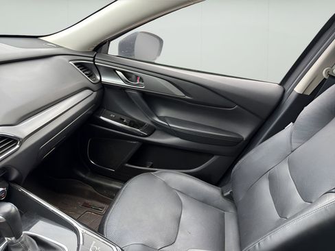 Used 2019 MAZDA CX-9 Touring w/ Touring Premium Package AWD/4WD image 7