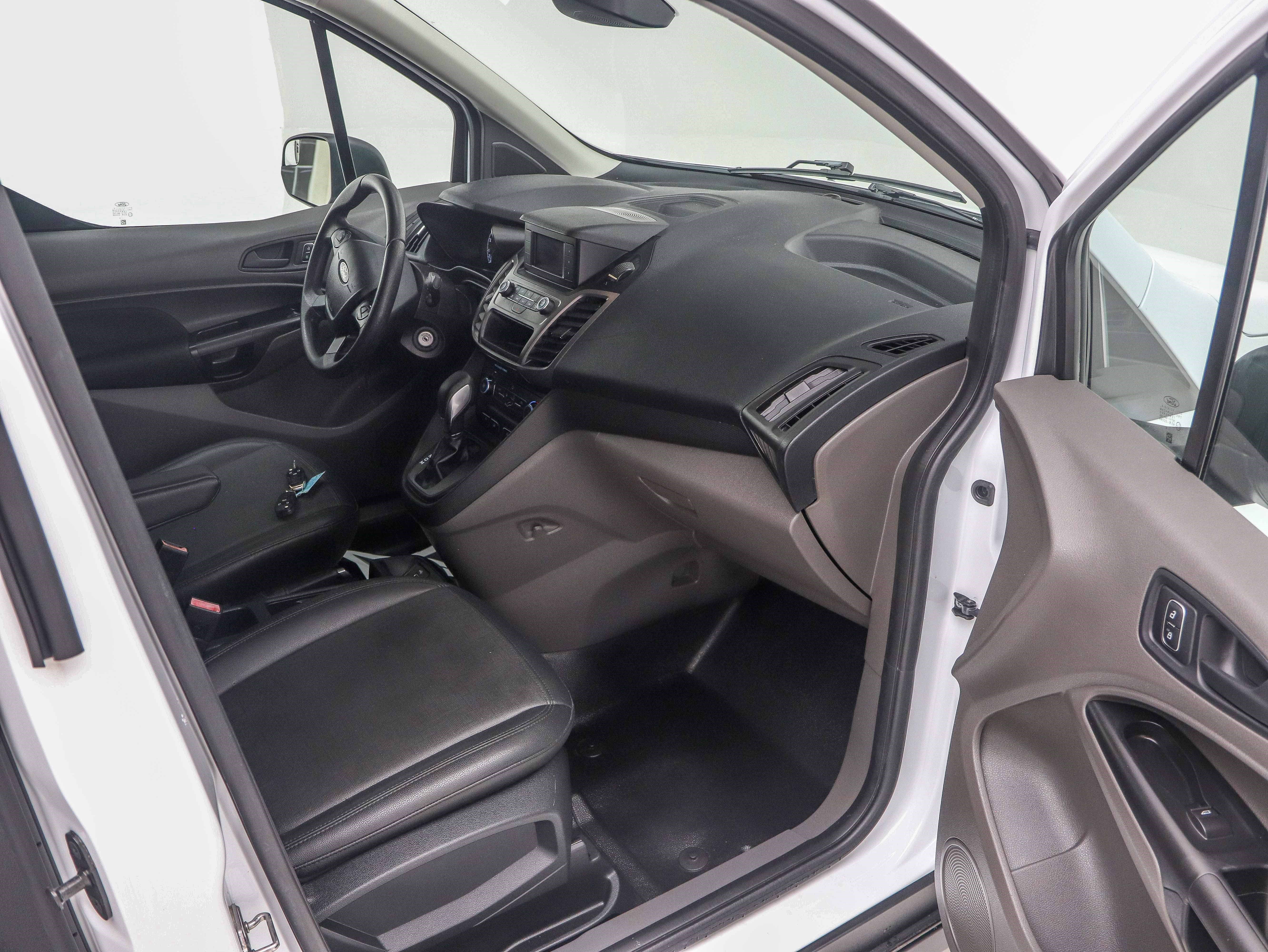 Used 2020 Ford Transit Connect XL FWD image 15