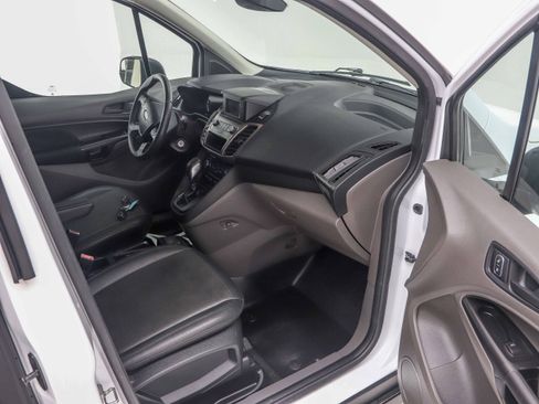 Used 2020 Ford Transit Connect XL FWD image 15