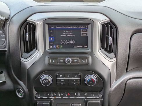 Used 2024 Chevrolet Silverado 2500 Custom w/ Custom Value Package AWD/4WD image 18