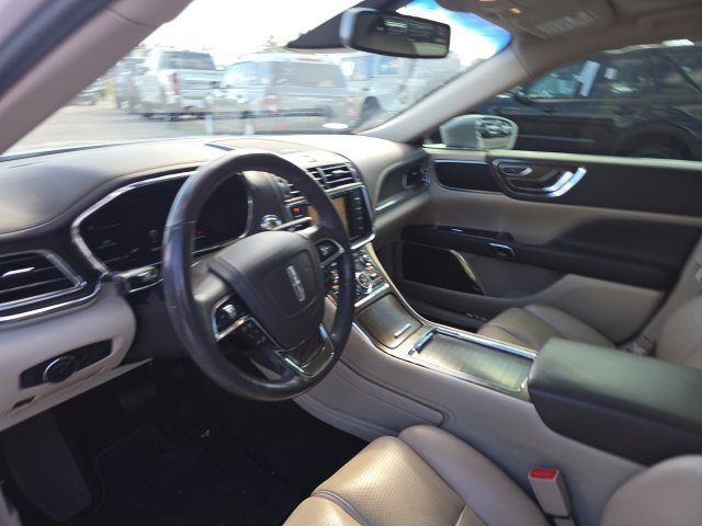 Used 2019 Lincoln Continental Select FWD image 12