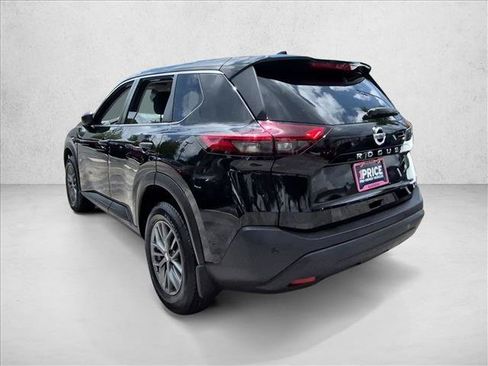 Used 2021 Nissan Rogue S FWD image 8