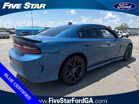 Used 2022 Dodge Charger R/T w/ Plus Group RWD image 3