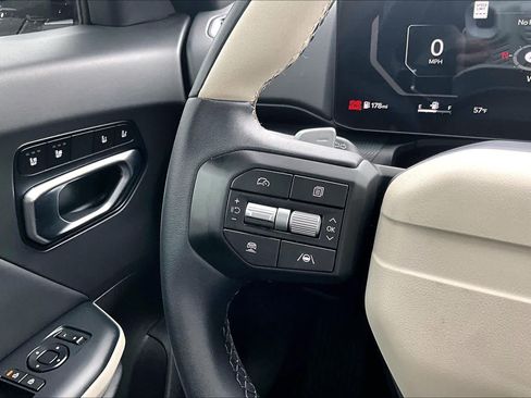 Used 2025 Kia K4 GT-Line w/ GT-Line Premium Package FWD image 24