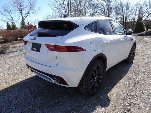 New 2024 Jaguar E-PACE R-Dynamic SE image 12