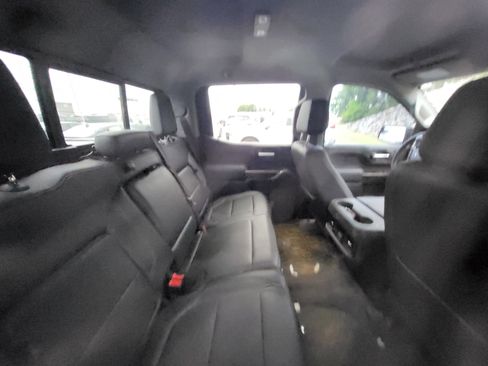 Used 2019 Chevrolet Silverado 1500 RST AWD/4WD image 9