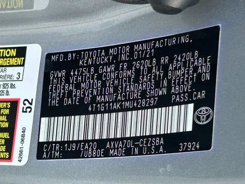 Used 2021 Toyota Camry SE image 34